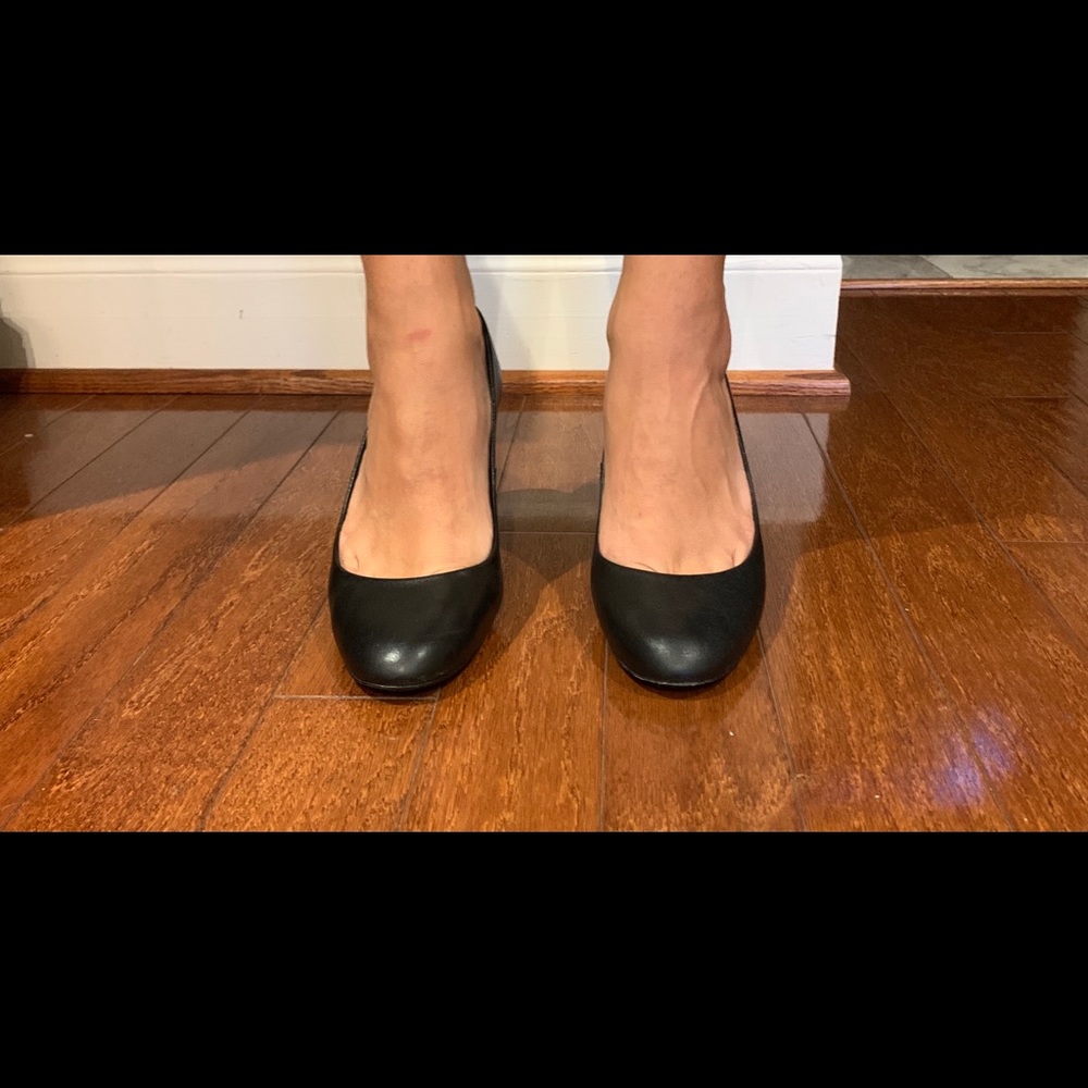 Tory Burch pumps
